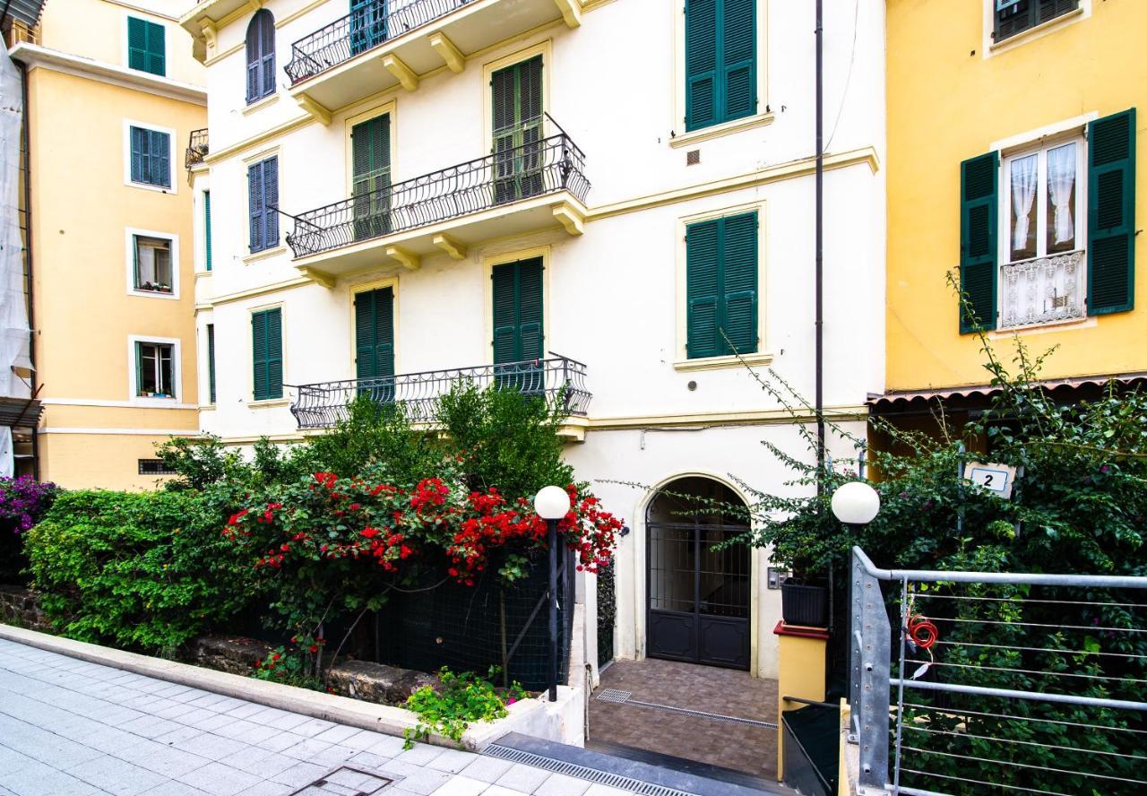Sanremo Grand Central Apartment Extérieur photo
